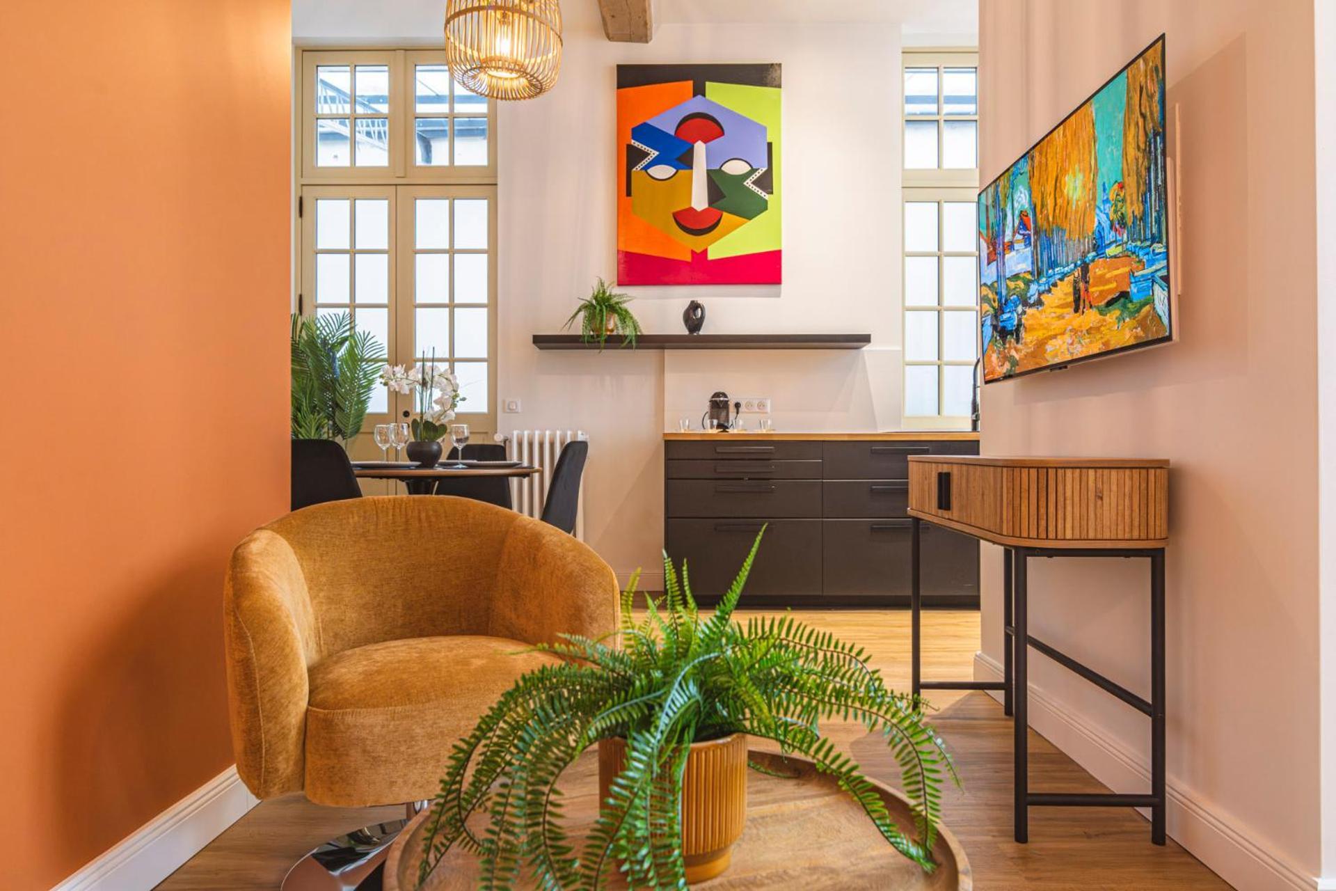 Mm Suites Loft Cathedrale Reims Exterior photo